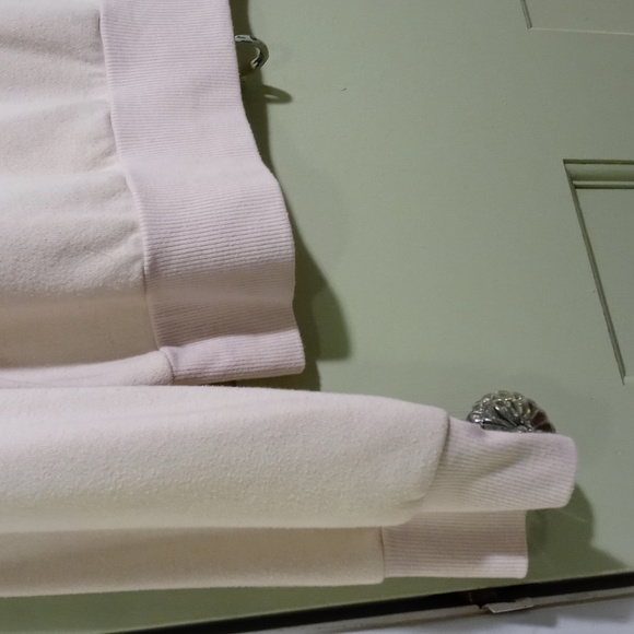 Women's Oli & Viv All You Need Is Love tan pink sage L crewneck - Picture 7 of 8